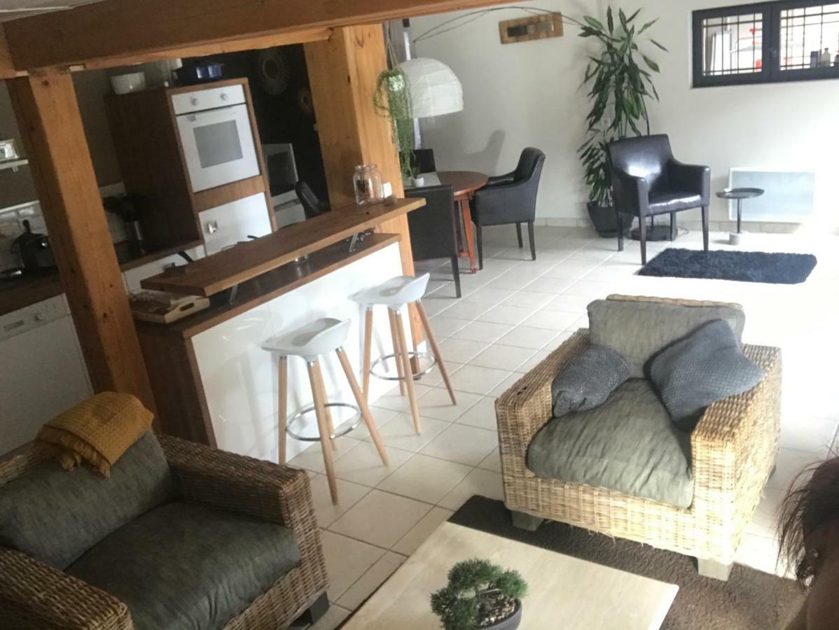 Appartement Sevrier Terrasse Et Jardin Esterno foto